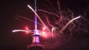 Auckland sets the tone with a bang, 5mins of fireworks from the sky tower.